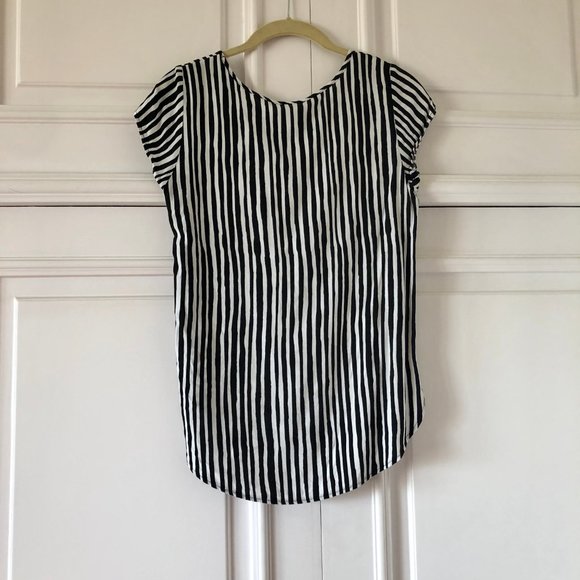 Vero Moda Zebra Print Black & White Tunic Blouse XS - Picture 6 of 15